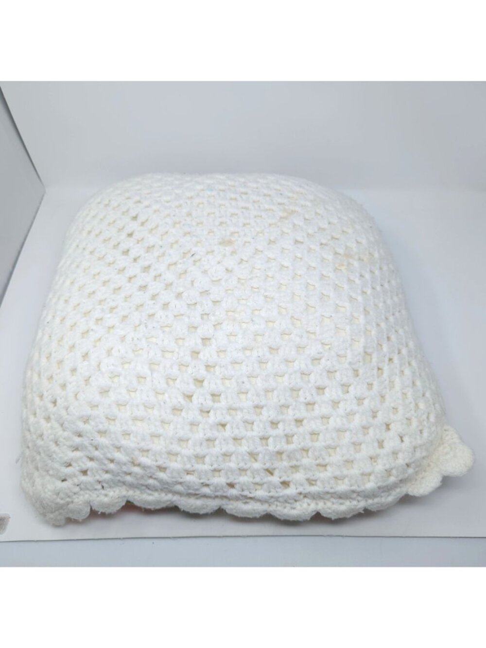 Crochet Pillow Square White Cottagecore Floral Hand - Picture 5 of 6
